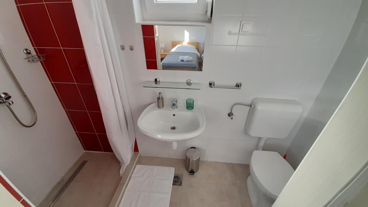 Posteja Rooms Zadar Eksteriør bilde